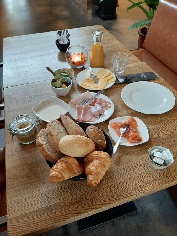 Отель Restaurant Oolderhof Bv Рурмонд Экстерьер фото