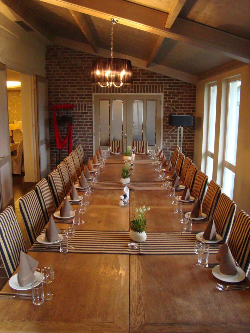 Отель Restaurant Oolderhof Bv Рурмонд Экстерьер фото